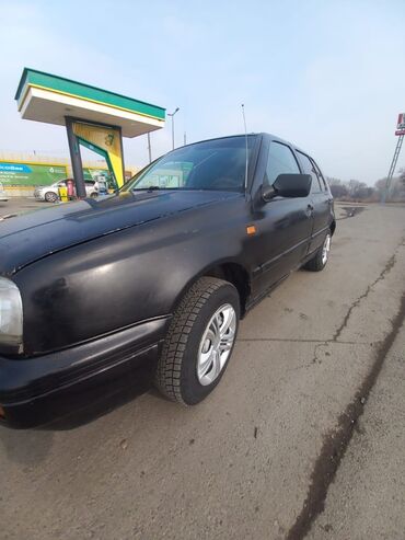 Volkswagen: Volkswagen Golf: 1993 г., 1.8 л, Механика, Бензин, Хэтчбэк