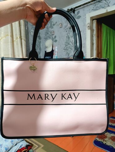 Другая женская одежда: 👜 Mary Kay оригинал сумка Баасы: 1200 сом Абалы — жаңыдай таза, абдан