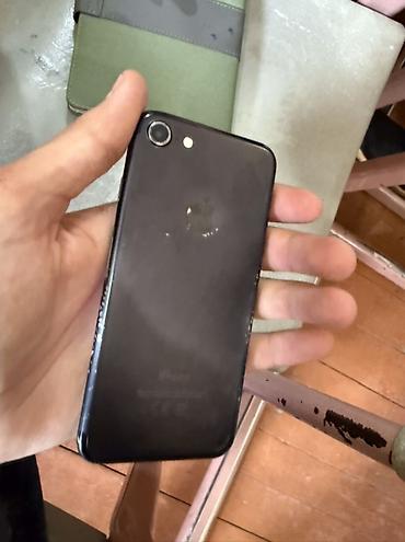 Apple iPhone: IPhone 7, 32 GB, Jet Black, Barmaq izi — 14