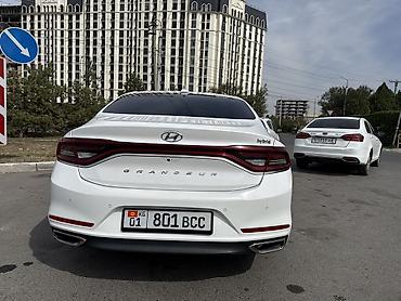 Продажа авто: Hyundai Grandeur: 2019 г., 2.4 л, Автомат, Гибрид, Седан — 2