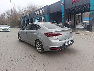 сткл: Hyundai Avante: 2019 г., Автомат, Седан — 3