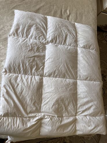 Текстиль: Продам одеяло из лебяжьего пуха! Производство-Турцияпроизводитель-