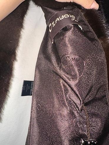 Шубы: Продаю норковые шубки в идеальном состоянии,без потертостей размеры до — 3