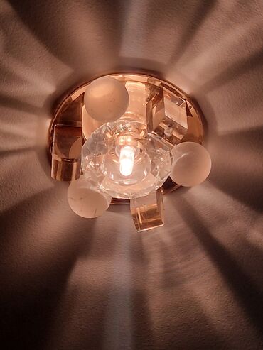 İşıqlandırma: Enerjiyə qənaət edən lampa, 5 Vt