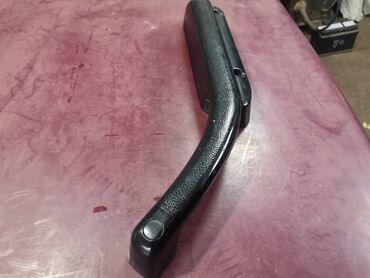 Auto delovi: Ručke desnih vrata Lada 21213,21214 Niva . Plasticna. originalna — 4