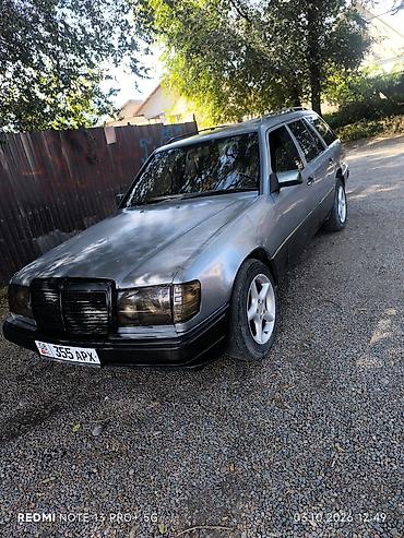 Mercedes-Benz E-Class: 1989 г., 2.3 л, Механика, Бензин, Универсал