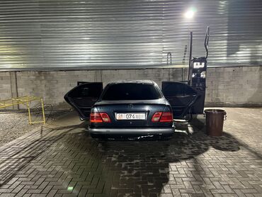 купить мерседес спринтер в европе: Mercedes-Benz E-Class: 1996 г., 2.3 л, Автоматические, Бензин, Седан