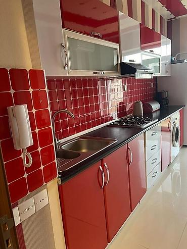 nerimanovda evler: İcarəyə verilir 2 otaqlı yeni tikili 90 m², Nərimanov r. Kateqoriya — 8