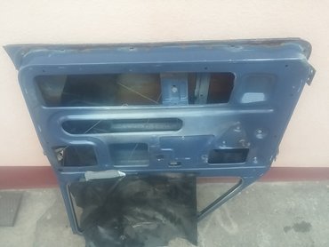 Auto delovi: Vrata desna Lada 2131 Niva. Polovno, ocuano. Skinuto sa rastavljenog — 9
