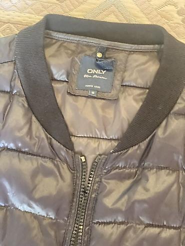 bomber kurtka: ONLY brendinin yüngül şişmə gödəkçəsi - Model: Bomber üslublu — 3