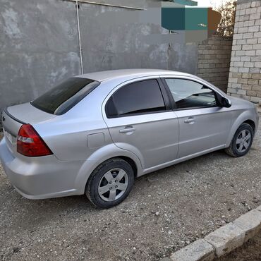 Chevrolet: Chevrolet Aveo: 1.6 l | 2008 il 265787 km Sedan — 11