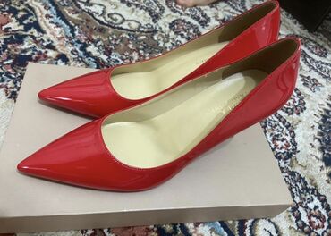 обувь жен: Туфли 36, цвет - Красный