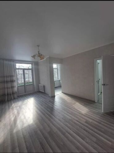 2 ком квартира политех: 1 комната, 29 м², Хрущевка, 2 этаж, Евроремонт