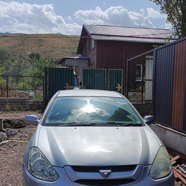 меняю дом на авто: Легковой автомобиль, серебристый седан/хэтчбек класса C. Основные