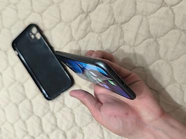 Apple iPhone: IPhone 11, Б/у, 64 ГБ, Черный, Чехол, 72 % — 4