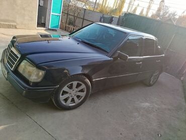 чехол для машины бу рядом хиёбони рӯдакӣ, душанбе: Mercedes-Benz W124: 1988 г., 2.6 л, Механика, Бензин, Седан
