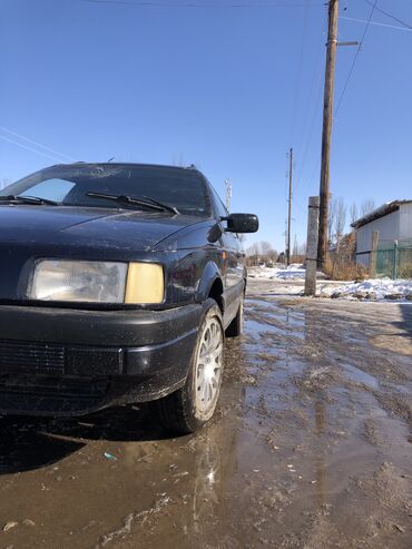 голы 3 универсал: Volkswagen Passat: 1993 г., 1.8 л, Механика, Бензин, Универсал