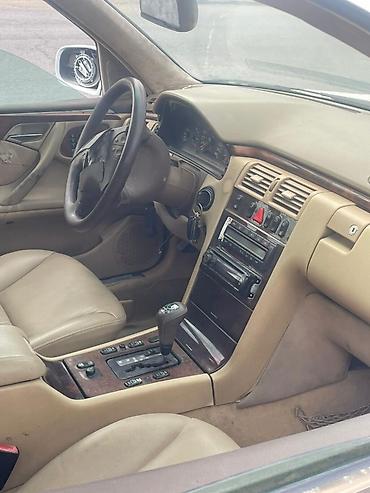 бамперы w210: Mercedes-Benz E-Class: 1996 г., 3.2 л, Автомат, Бензин, Седан — 8