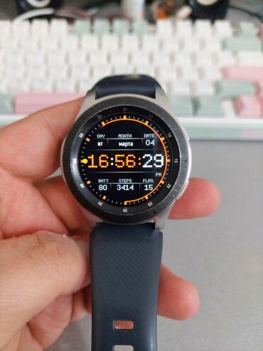 Galaxy Watch: Продаю Samsung Galaxy Watch. Комплект станция и сами часы. Состояние