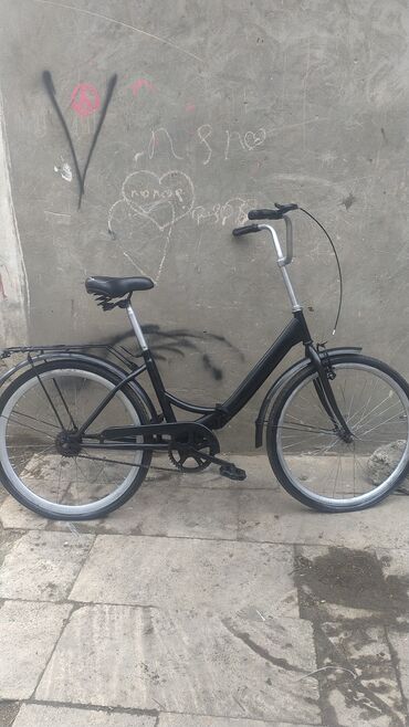 Şəhər velosipedləri: Şəhər velosipedi 26", sürətlərin sayı: 1