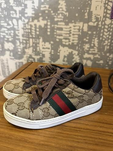 Детская обувь: Gucci orginal Uşaq ayaqqabısı – klassik monoqram dizaynlı idman üslubu — 1
