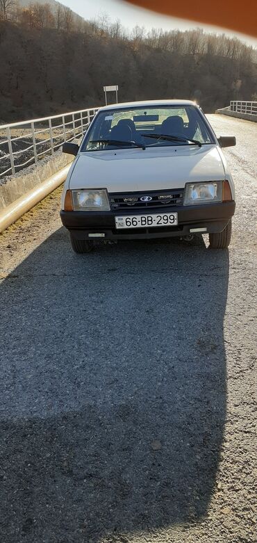 VAZ (LADA): Lada 21099 (Samara) sedan - Gövdə: 4 qapılı sedan, bej rəng - Nömrə — 4