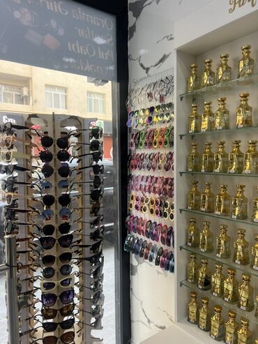 Digər mağaza avadanlığı: Hazır biznes təclili satılır! Xaricə köçdüyüm üçün satılır. Dəyərindən -da lalafo.az — 11 Digər mağaza avadanlığı: Hazır biznes təclili satılır! Xaricə köçdüyüm üçün satılır. Dəyərindən — 11