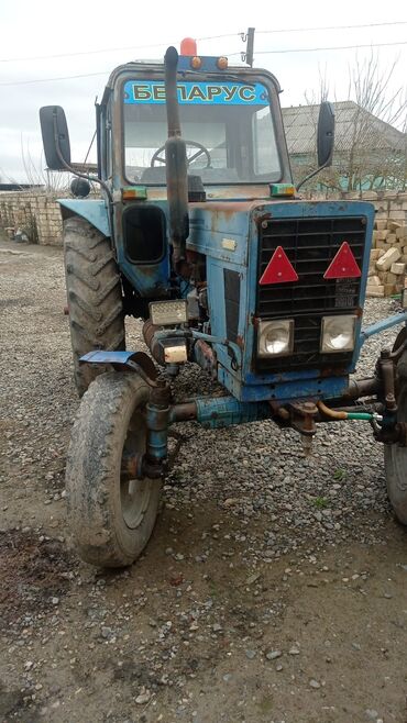 traktor belarus: Satılır Belarus MTZ82. İli 1987 ci il. Qiyməti 8200 azn. Problemi