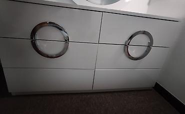 Спальные гарнитуры: Спальный гарнитур, Б/у, Турция, Самовывоз, цвет - Белый at lalafo.kg — 8 Спальные гарнитуры: Спальный гарнитур, Б/у, Турция, Самовывоз, цвет - Белый — 8