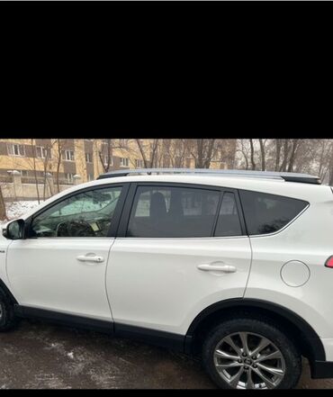 Toyota: Toyota RAV4 EV: 2018 г., 2.5 л, Типтроник, Гибрид