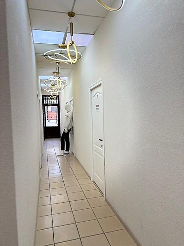 Аренда кабинетов в салонах красоты: Аренда кабинетов в салонах красоты, 25 м², Для бровиста, Для визажиста, Для лешмейкера — 4