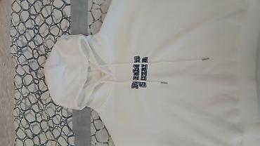 svitir: Ag rengli sweater 1-2 defe geyinilib xosuma gelmir deye satiram — 1