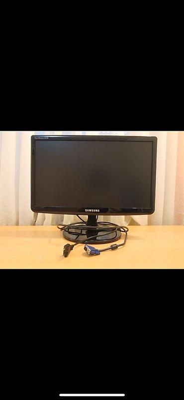 самсунг 10 плюс: Монитор, Samsung, Б/у, LED, 19" - 20" — 1
