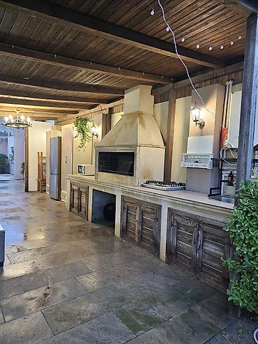 Bağ evlərinin kirayəsi: Hovuzlu bağ evi Real alıcıya endirim olacaq . Real alıcı olmayanlar — 28