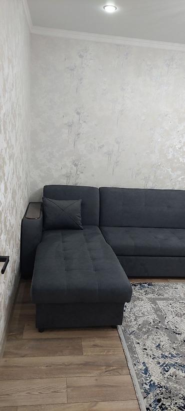 Угловые диваны: Угловой диван, C подушками, Трехместный — 10