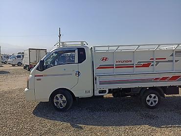 225 75 16c: Легкий грузовик, Hyundai, Стандарт, До 1 т, Б/у — 2