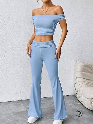 bpc marka: Komplet crop top bez ramena majica i široke zvonare pantalone — 3