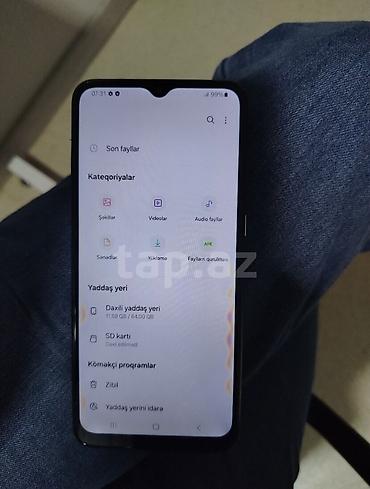 Samsung Galaxy A04, 64 GB, rəng - Qara, İki sim kartlı lalafo.az -da Samsung Galaxy A04, 64 GB, rəng - Qara, İki sim kartlı