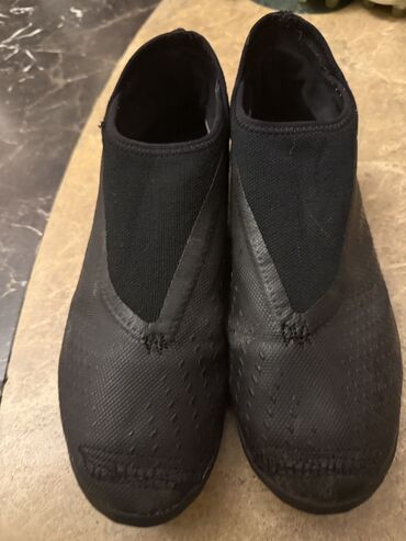 красофкалар мужской: Məhsul: Adidas kişi futbol butsaları (ştoporlu altlıq) - Rəng: tam