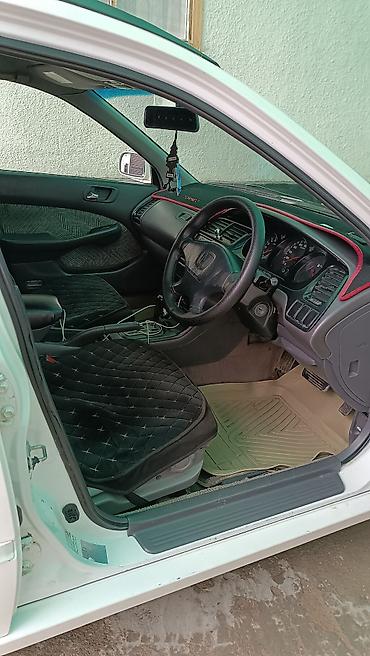 rolls royce phantom: Honda Accord: 1998 г., 2.3 л, Автомат, Бензин, Универсал — 9