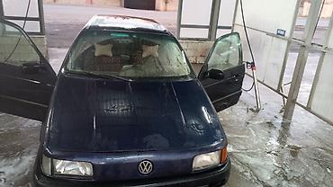 Volkswagen: Volkswagen Passat: 1989 г., Седан — 7