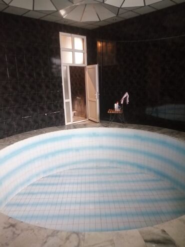 Həyət evləri və villaların satışı: 12 otaq, 600 kv. m, Kredit yoxdur, Orta təmir — 16