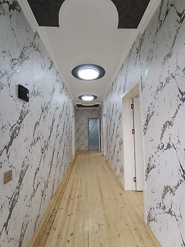 Həyət evləri və villaların satışı: Satılır: Həyət evi - Həyətyanı sahə: Tamamilə metlaxla döşənmiş geniş — 4