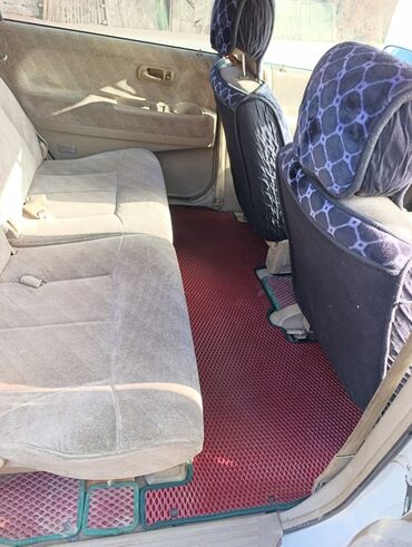 Honda: Honda Odyssey: 1998 г., 2.3 л, Автомат, Бензин, Минивэн — 7