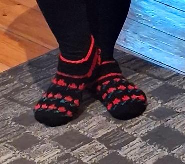 Kolqotkalar, corablar: Məhsul: Əl işı yun corab-ev tapıqları (qısa boğaz) - Material: qalın — 2