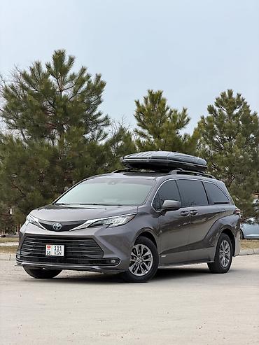 Toyota: Toyota Sienna: 2021 г., 2.5 л, Гибрид, Минивэн — 4