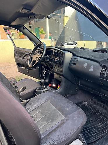 авто проект: Volkswagen Passat: 1992 г., Механика, Бензин, Лифтбек — 4