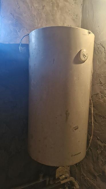 ventilyator su ile: 80 litr ariston su qızdırıcı normal vəziyyətdədir işləyir kombi — 4