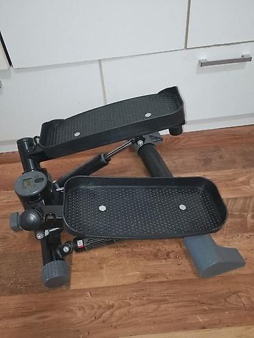 Ostale sprave za vežbanje: Mini stepper za kućni trening - Kompaktan kardio uređaj sa dve — 2