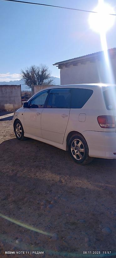 Toyota: Toyota Ipsum: 2003 г., 2.4 л, Автомат, Бензин, Вэн/Минивэн — 3